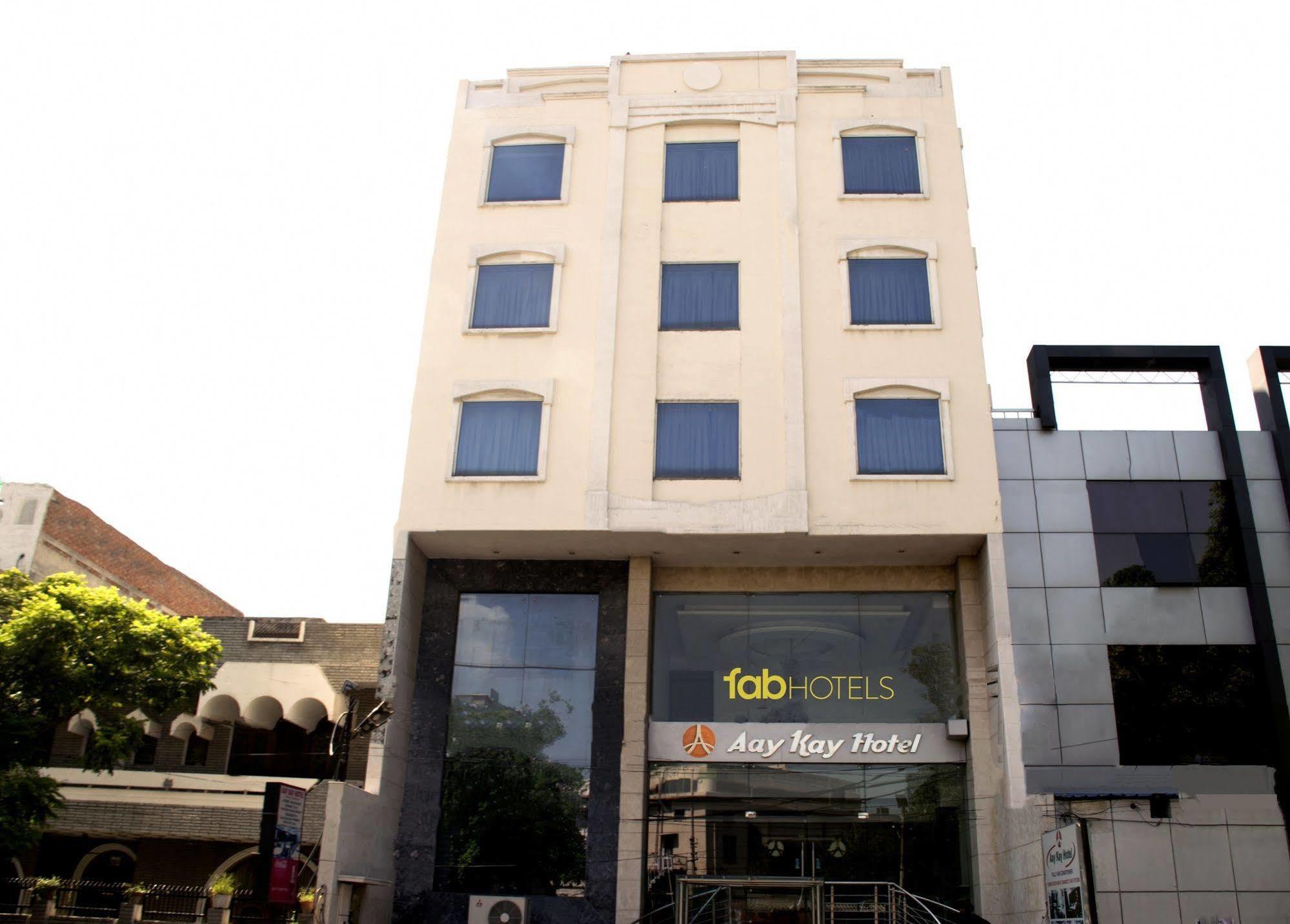 Fabhotel Aaykay Model Town อัมริตสา ภายนอก รูปภาพ