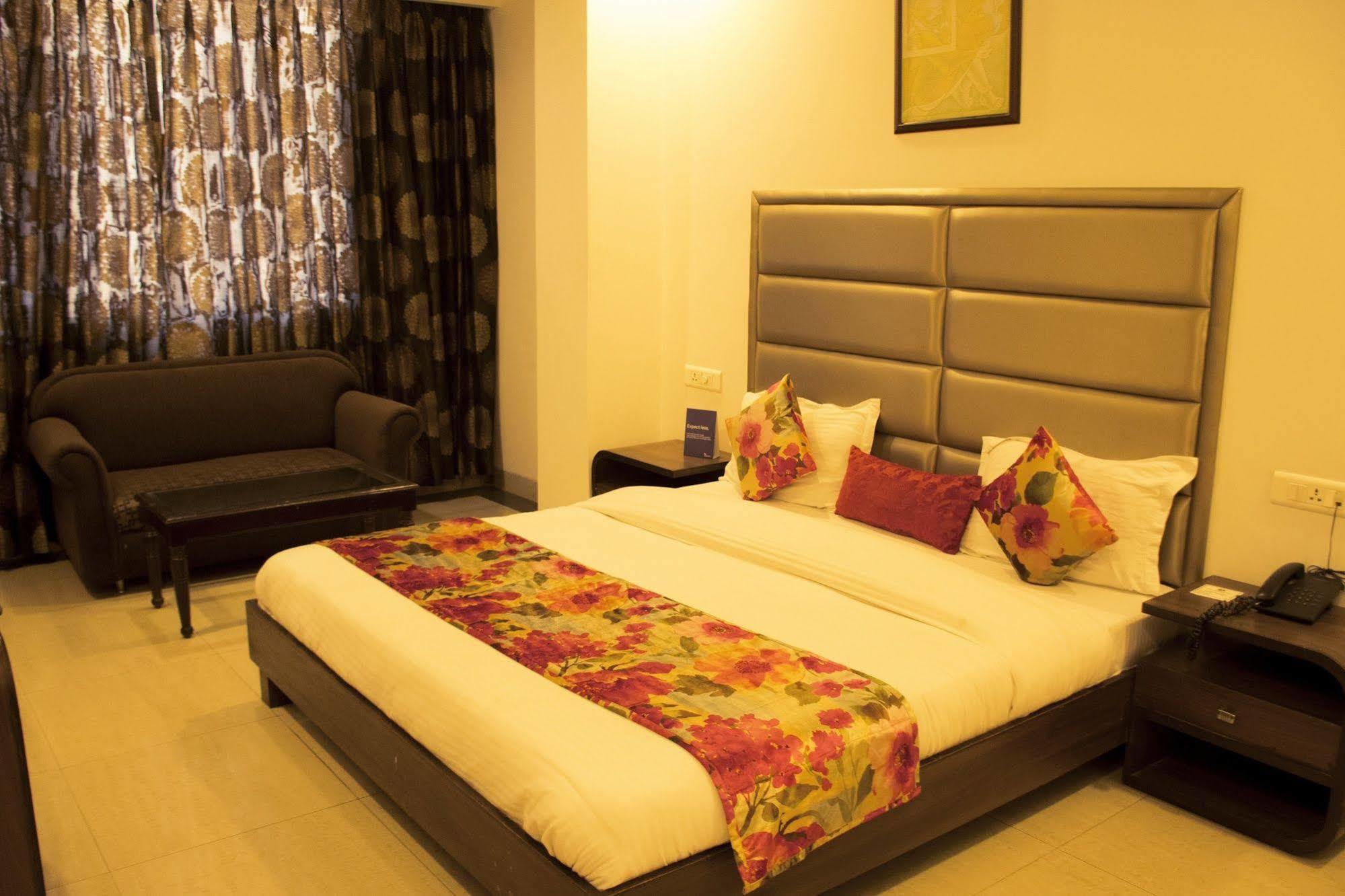 Fabhotel Aaykay Model Town อัมริตสา ภายนอก รูปภาพ